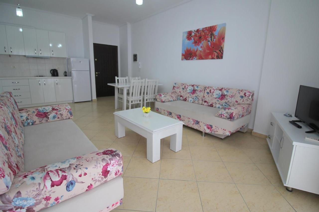 Eleana Apartments Sarande Exterior photo