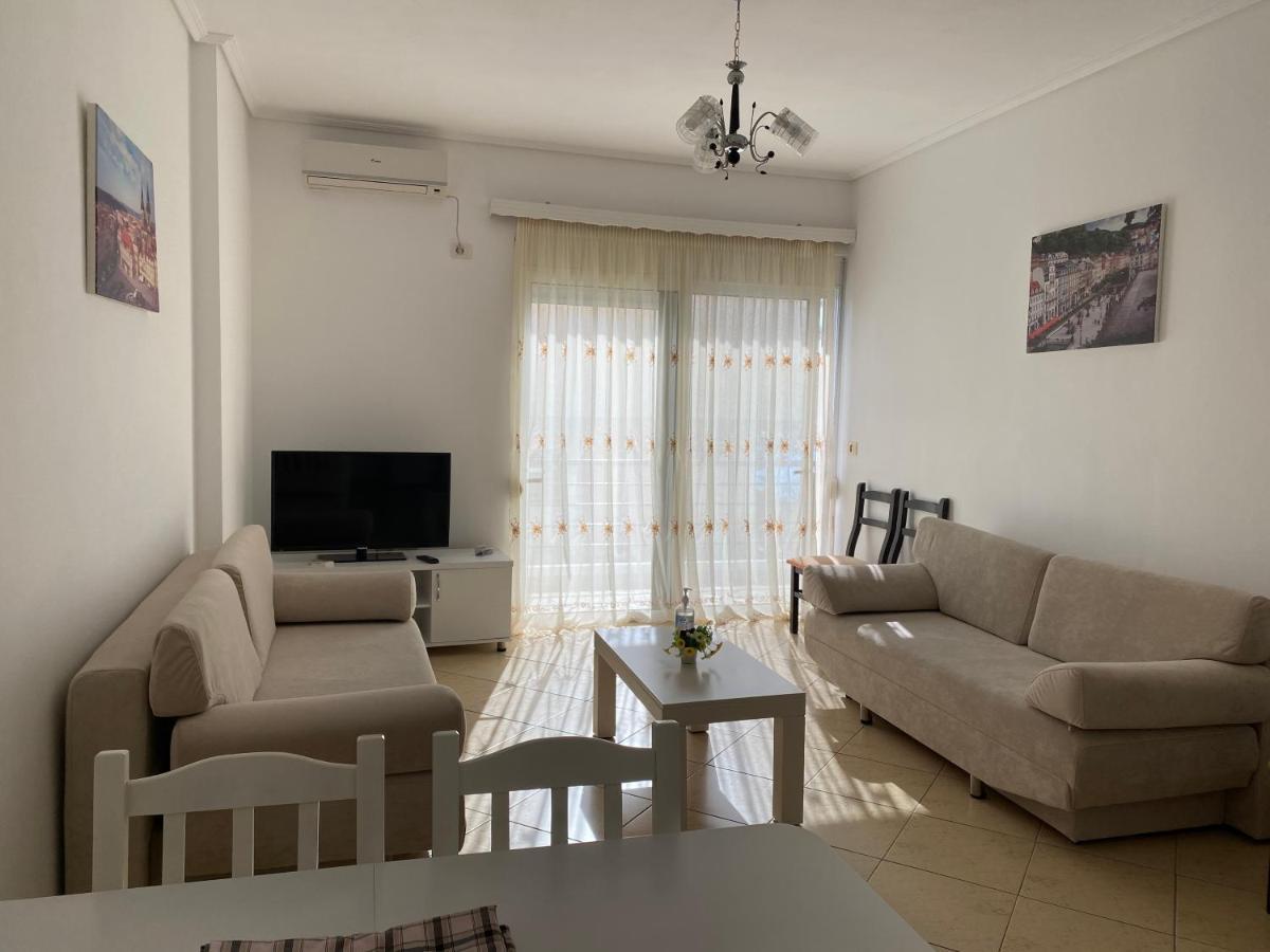 Eleana Apartments Sarande Exterior photo